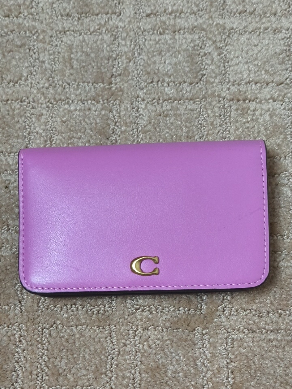 Coach Essential Leather Wallet